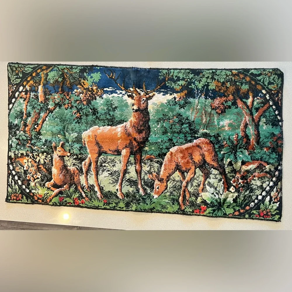 Vintage Retro Deer Tapestry Wall Decor 38 x 20 Rustic Cabin Farmhouse